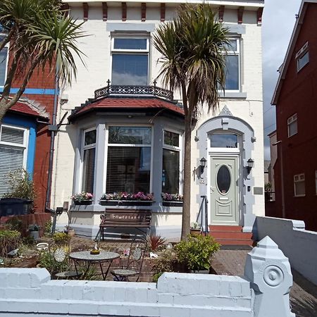 Heather Lea Guest Rooms Blackpool Esterno foto