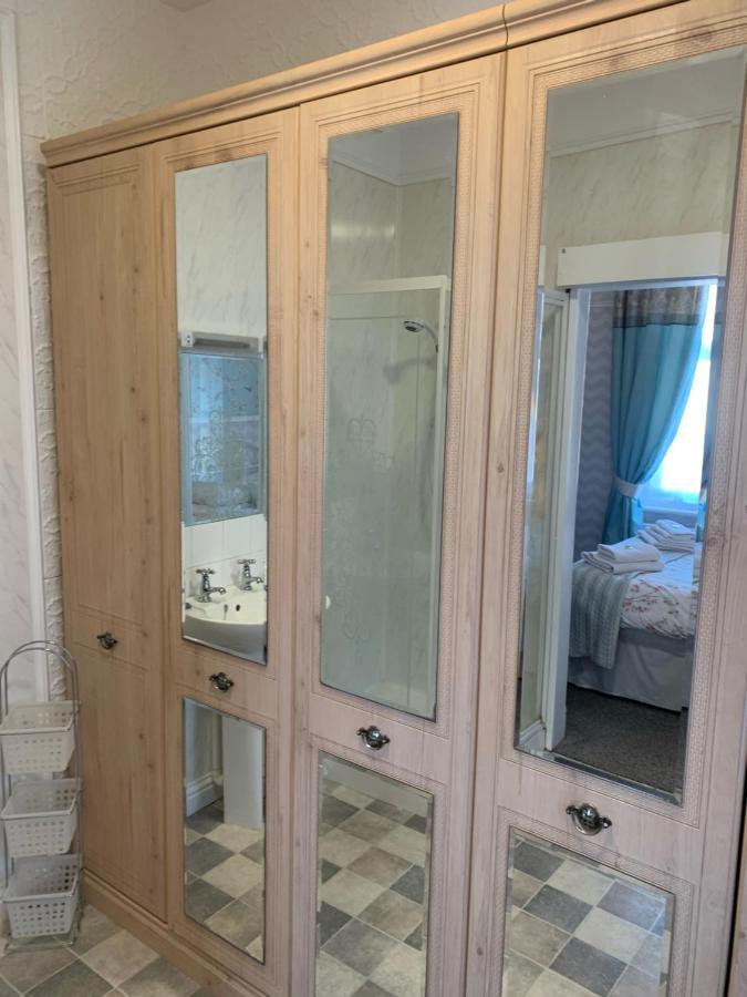 Heather Lea Guest Rooms Blackpool Esterno foto